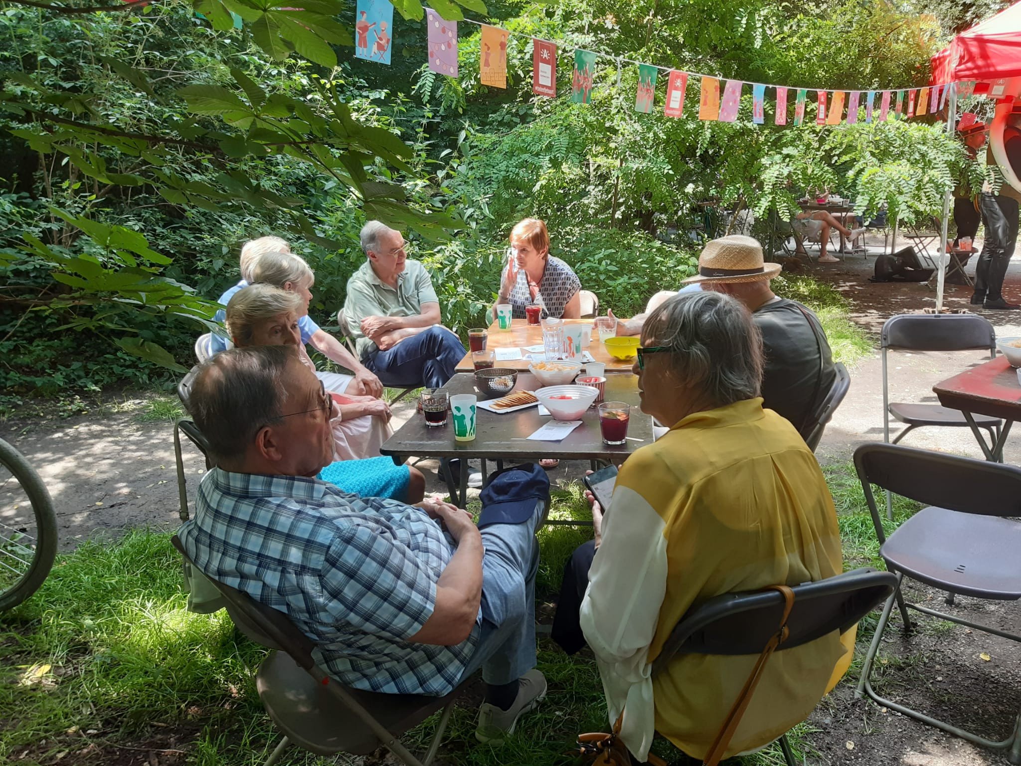 Buurtkring Hertoghe - zomerdrink Buurtkring Hertoghe - zomerdrink